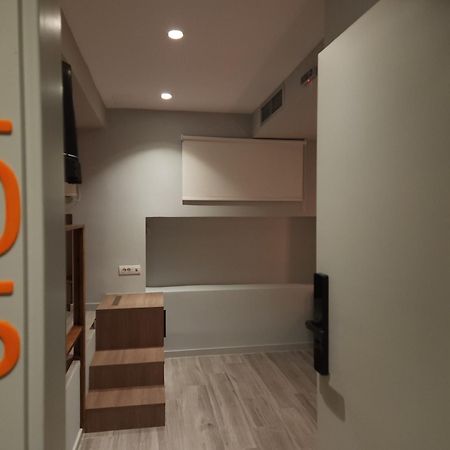 B21Residence Афины Экстерьер фото