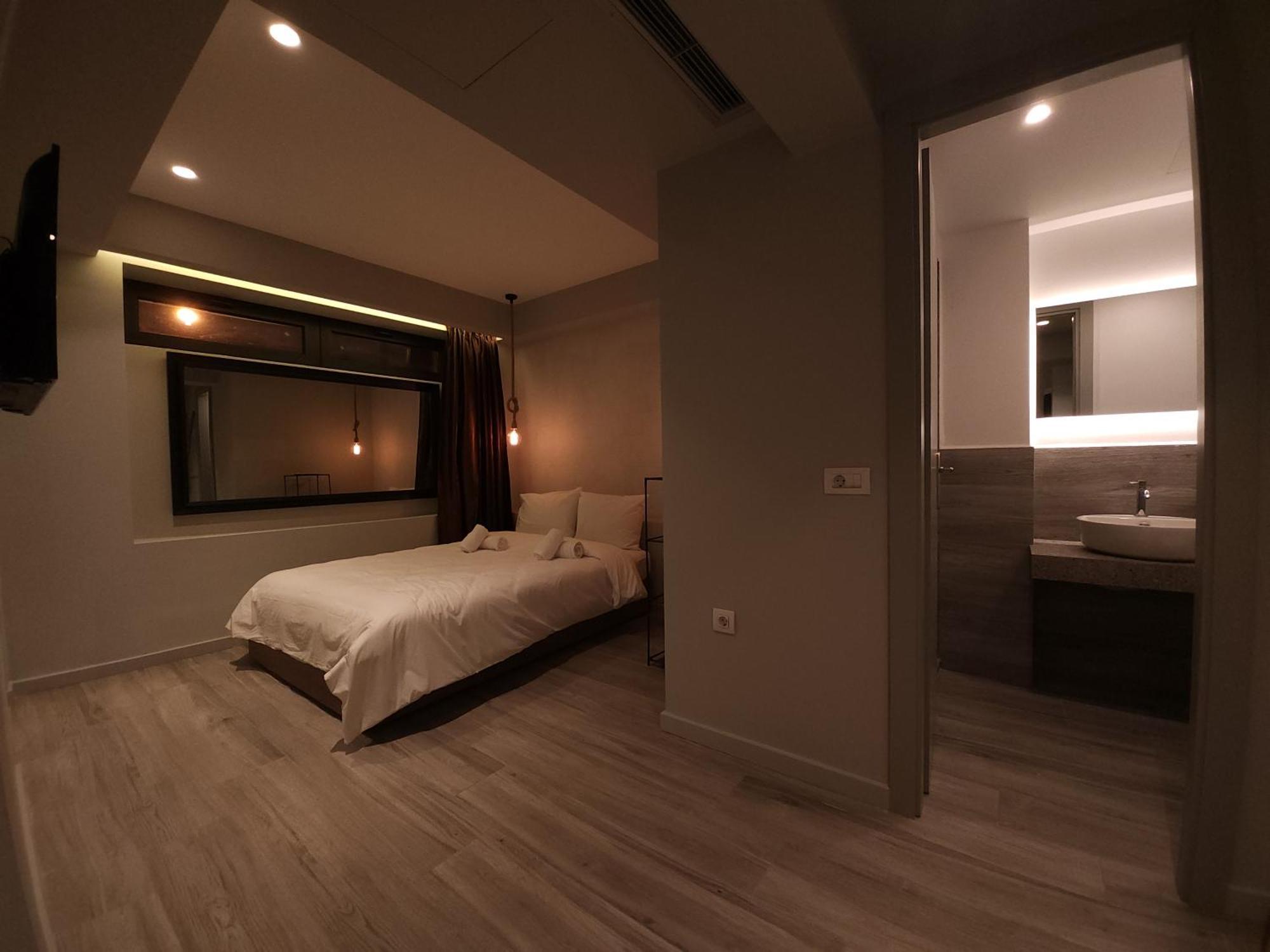 B21Residence Афины Экстерьер фото